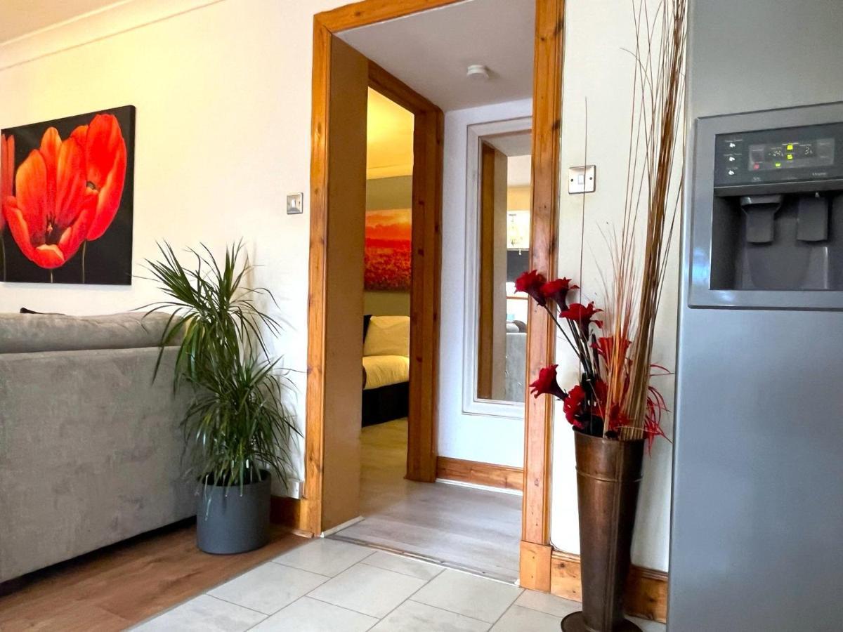 Elegant 2 Bedroom Chalet Эдинбург Экстерьер фото